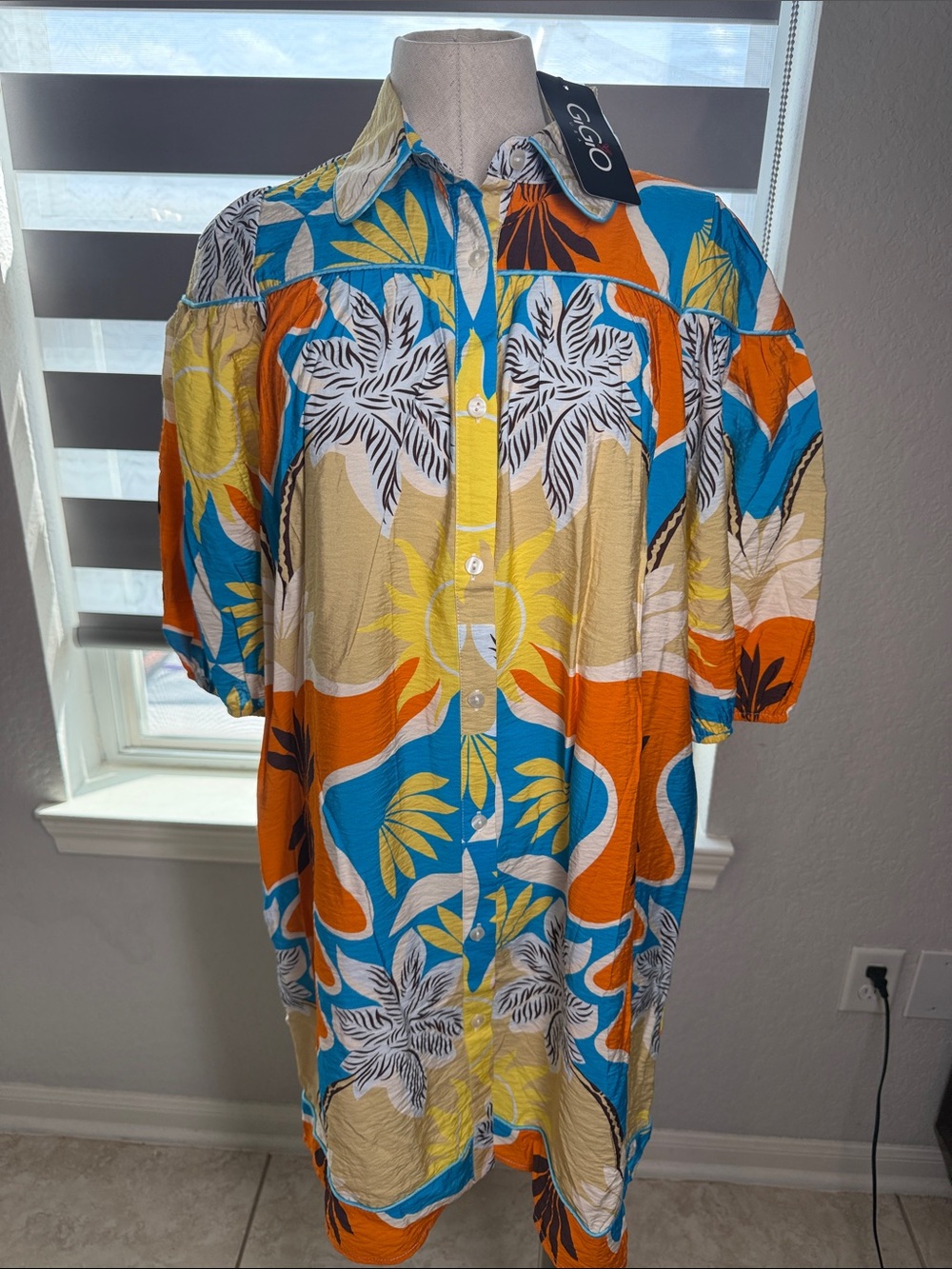 Gigio multi color dress new medium
